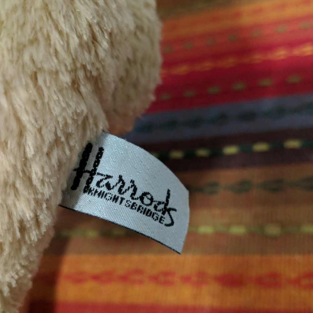 Harrods bear - Picture 4 of 4